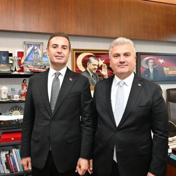 13-345x345 AHMET AKIN KUVAYIMİLLİYE RUHUNU ANKARA’YA TAŞIDI: “ŞEHRİMİZİN MENFAATİ HER ŞEYİN ÜZERİNDEDİR.”