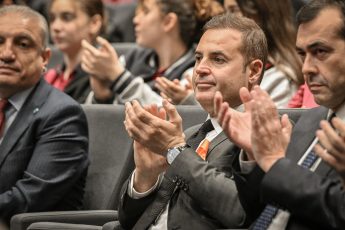 akin_balikesirimizi_hep_birlikte_sporun_merkezi_yapacagiz__1-345x230 AKIN: “BALIKESİR’İMİZİ HEP BİRLİKTE SPORUN MERKEZİ YAPACAĞIZ”