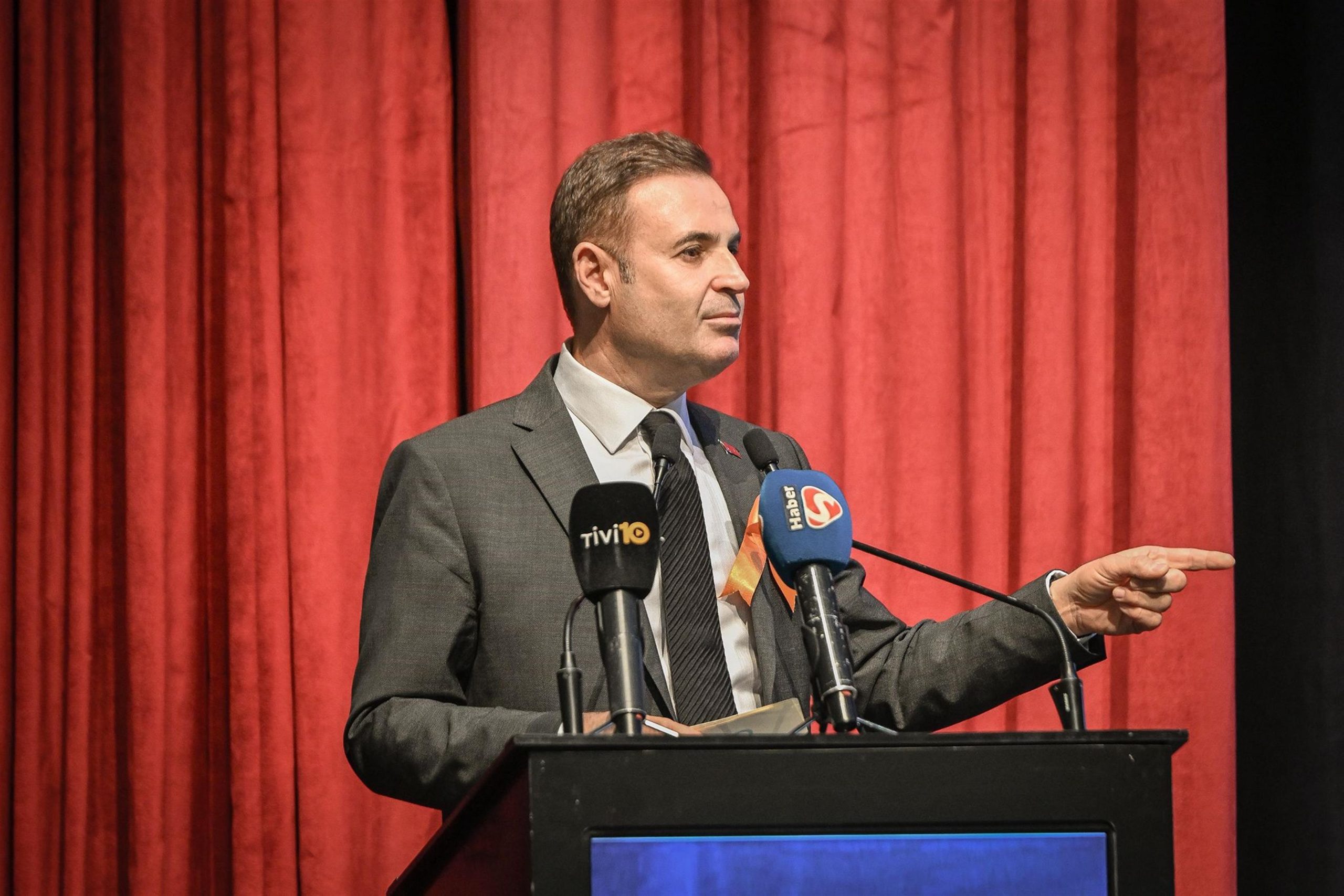 akin_balikesirimizi_hep_birlikte_sporun_merkezi_yapacagiz__2-scaled AKIN: “BALIKESİR’İMİZİ HEP BİRLİKTE SPORUN MERKEZİ YAPACAĞIZ”