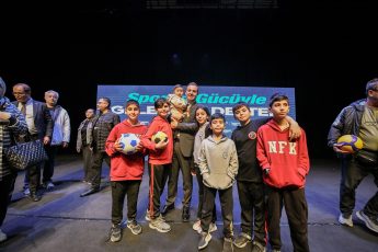 akin_balikesirimizi_hep_birlikte_sporun_merkezi_yapacagiz__6-345x230 AKIN: “BALIKESİR’İMİZİ HEP BİRLİKTE SPORUN MERKEZİ YAPACAĞIZ”