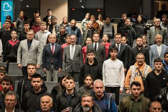 akin_balikesirimizi_hep_birlikte_sporun_merkezi_yapacagiz___2-345x230 AKIN: “BALIKESİR’İMİZİ HEP BİRLİKTE SPORUN MERKEZİ YAPACAĞIZ”