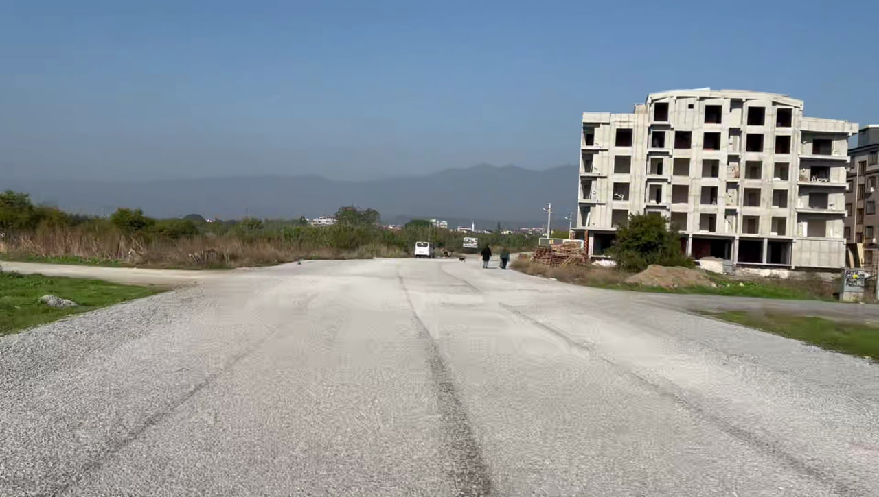 Edremit Belediyesi çalışıyor, Hamidiye Mahallesi yenileniyor