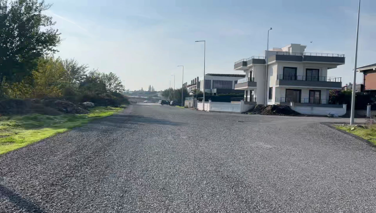 photo_2025-11-06_13-49-31 Edremit Belediyesi çalışıyor, Hamidiye Mahallesi yenileniyor