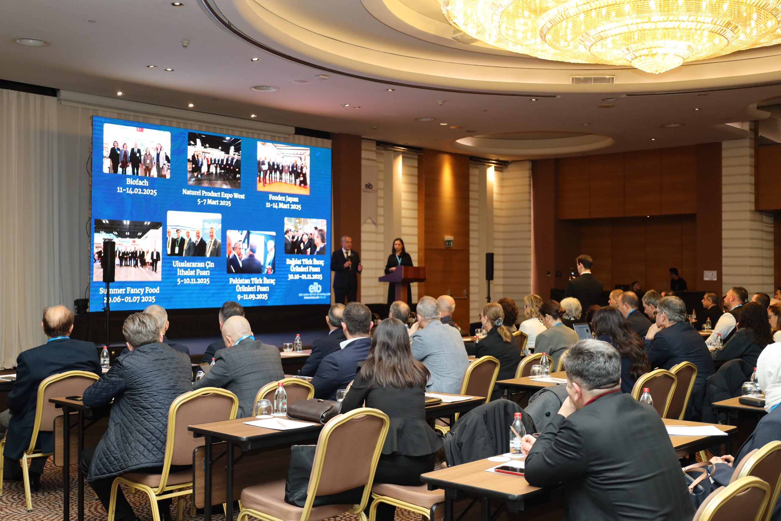 1766664613_KURU_MEYVE7-scaled Kuru Meyve Sektörü 2025’i Masaya Yatırdı