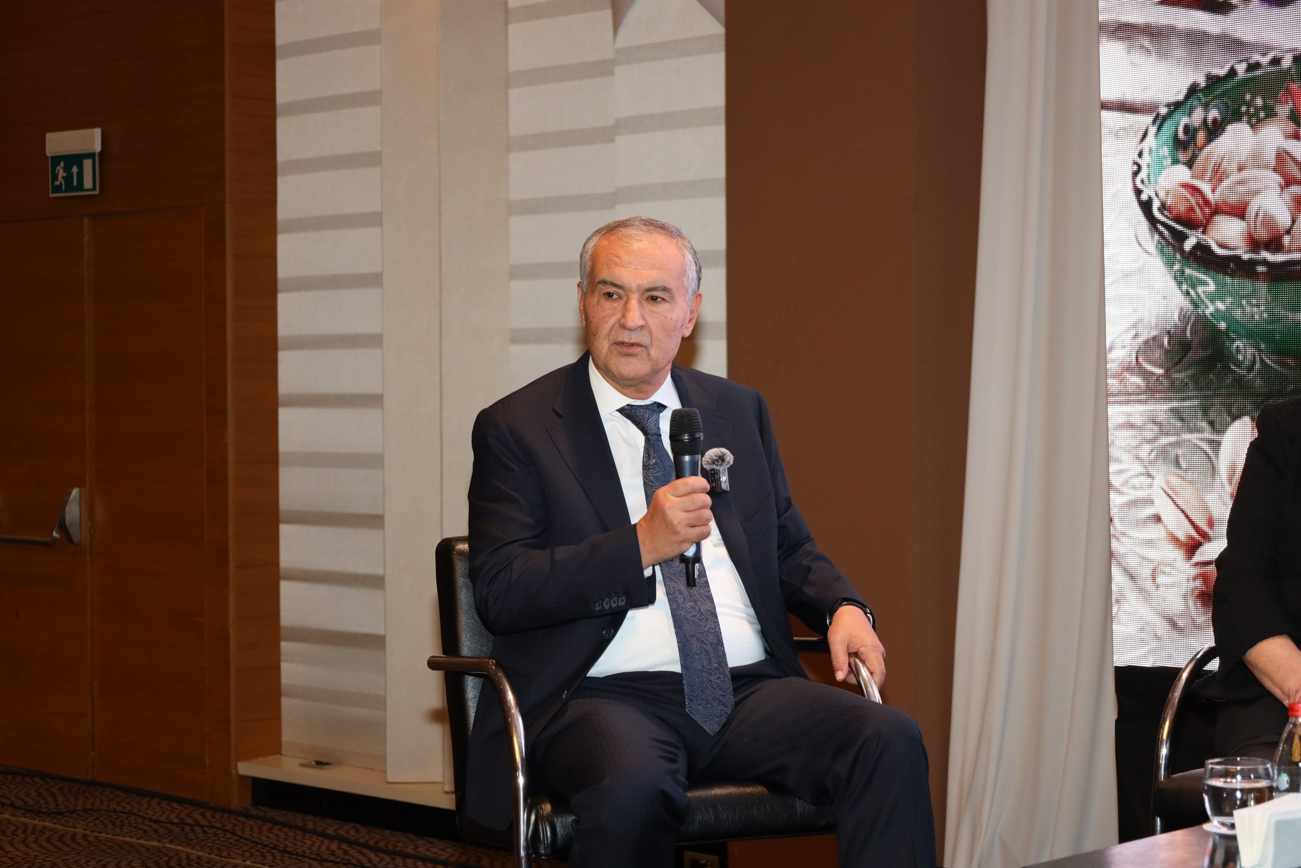 1766664623_KURU_MEYVE10-scaled Kuru Meyve Sektörü 2025’i Masaya Yatırdı