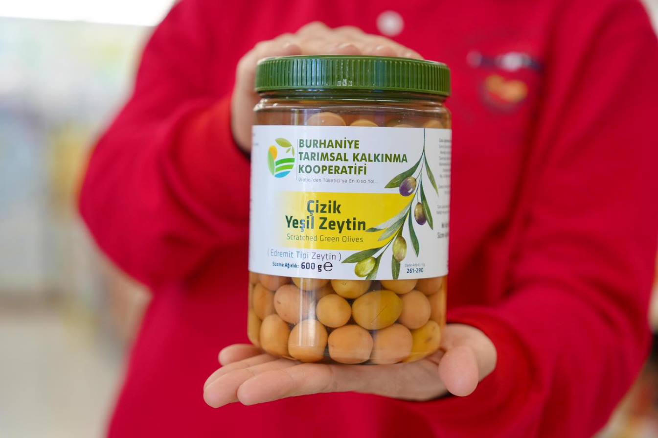 2 BURHANİYE BELEDİYESİ’NDEN YEREL ÜRETİME TAM DESTEK