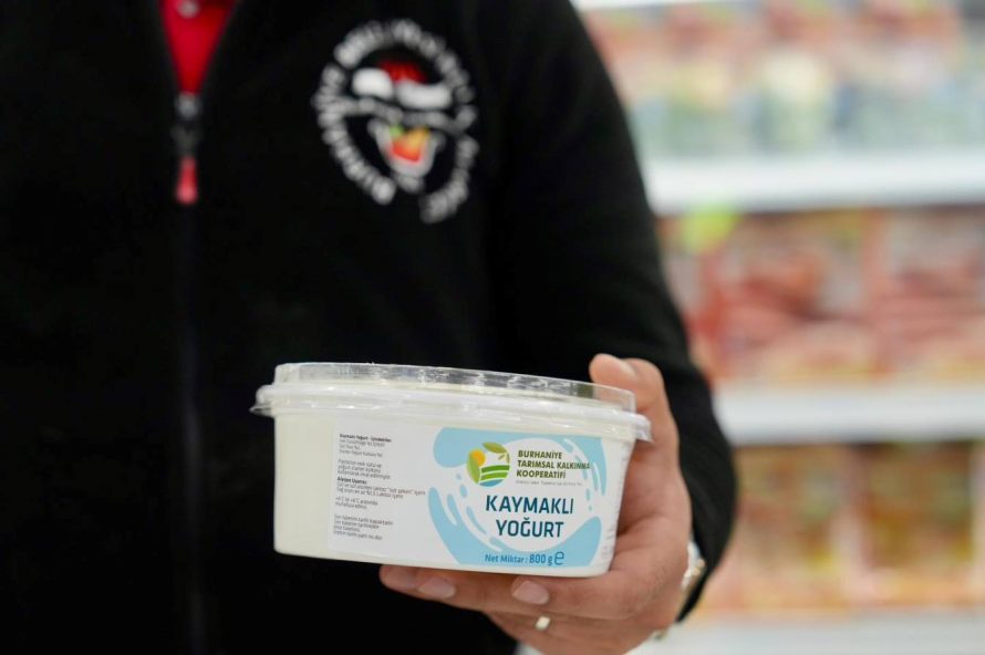 4-890x592 BURHANİYE BELEDİYESİ’NDEN YEREL ÜRETİME TAM DESTEK