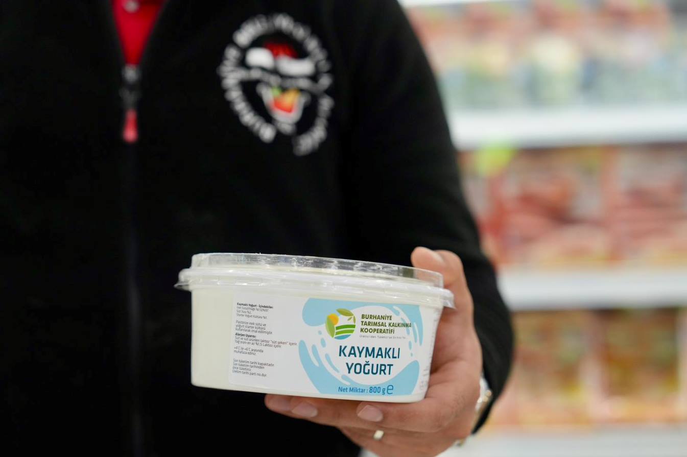 4 BURHANİYE BELEDİYESİ’NDEN YEREL ÜRETİME TAM DESTEK