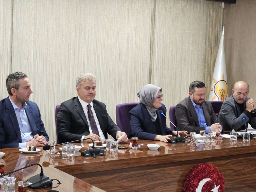 AK Parti Balıkesir İl Başkanı Mehmet Aydemir (7)