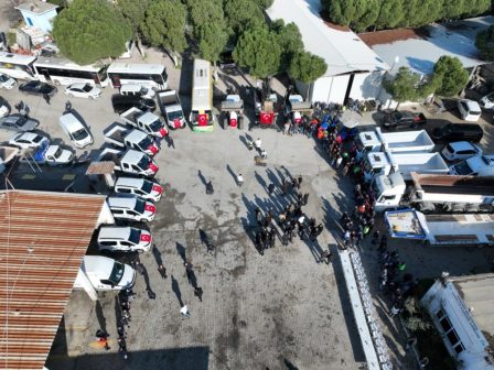 EDREMIT-BELEDIYESI-ARAC-FILOSUNU-GUCLENDIRIYOR-1-448x336 EDREMİT BELEDİYESİ ARAÇ FİLOSUNU GÜÇLENDİRİYOR