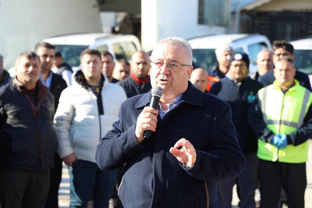 EDREMIT-BELEDIYESI-ARAC-FILOSUNU-GUCLENDIRIYOR-6 EDREMİT BELEDİYESİ ARAÇ FİLOSUNU GÜÇLENDİRİYOR