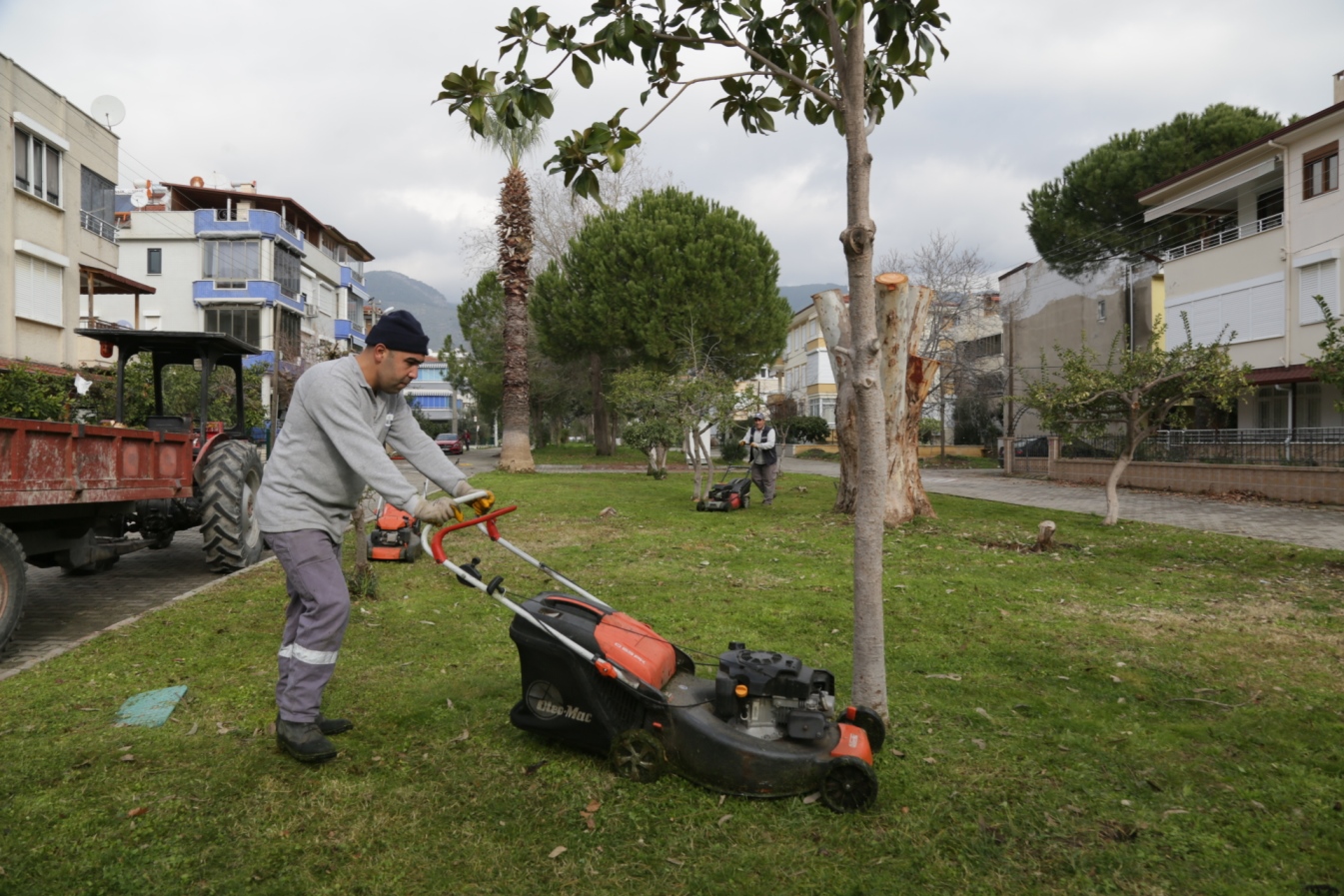 IMG_7977 Park ve yeşil alanları ile nefes alan Edremit