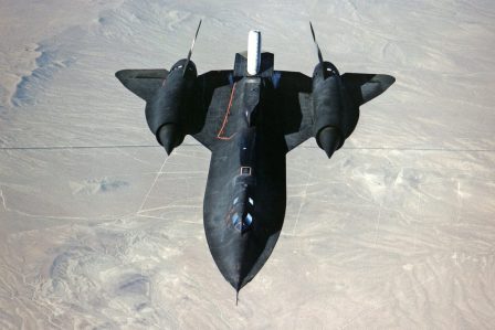 SR-71-Blackbird-448x299 Savaş Uçakları Fotografları
