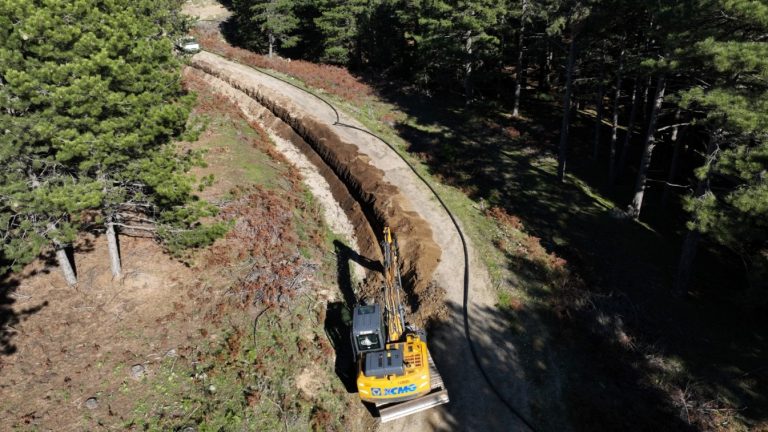 Ahmet akin sozunu tuttu kalabak suya kavustu