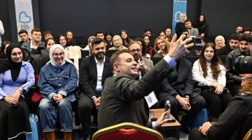 Akın: “Gençlerimizin her talebi bizim önceliğimiz”