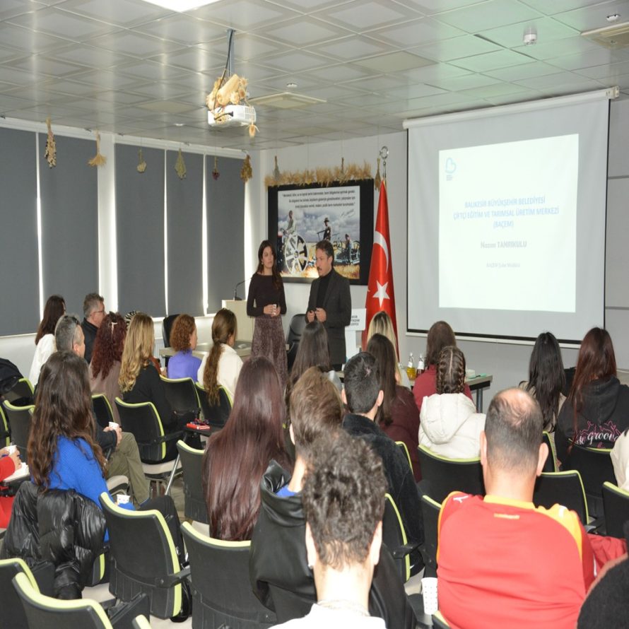 bacem_altinoluk_meslek_yuksekokulu_ogrencilerine_kapilarini_acti_7_custom-890x890 BAÇEM, Altınoluk Meslek Yüksekokulu öğrencilerine kapılarını açtı