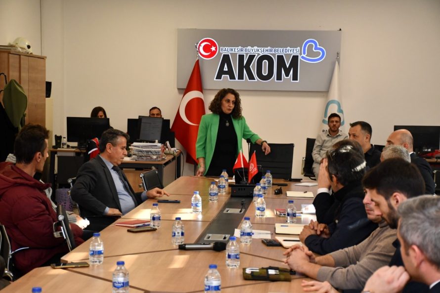 buyuksehir_tum_birimleriyle_kisa_hazir_1-890x593 Büyükşehir Tüm Birimleriyle Kışa Hazır