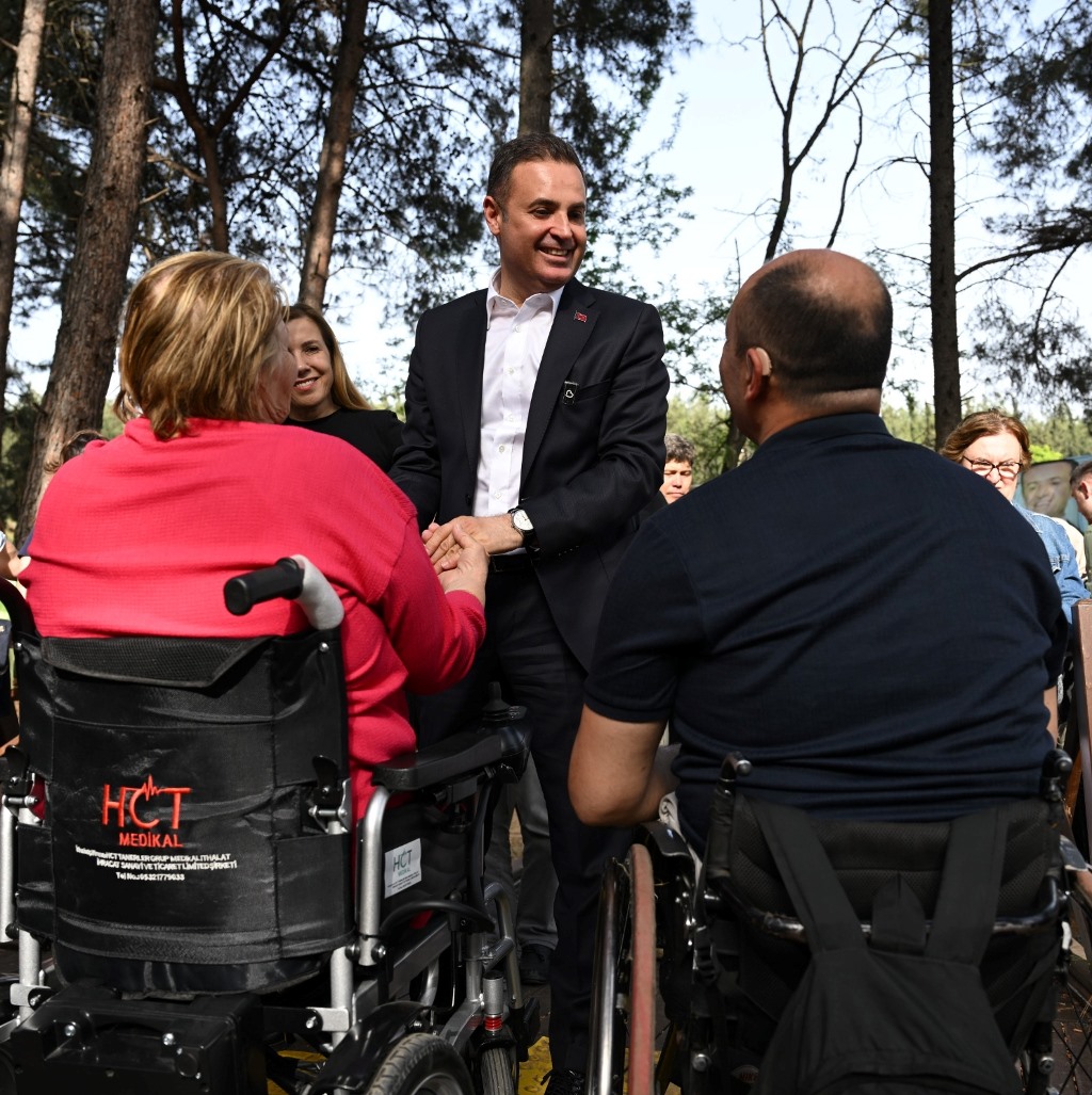 buyuksehirden_ozel_gereksinimli_bireylere_5.000_tl_nakdi_destek_1 Büyükşehirden özel gereksinimli bireylere 5.000 TL nakdi destek