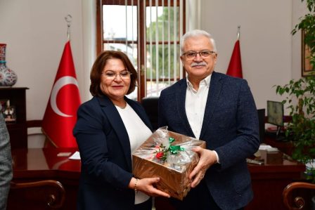 cevreci-belediyeler-10-448x299 Çevreci Belediyeler Birliği Encümen Toplantısı Bergama’da Yapıldı