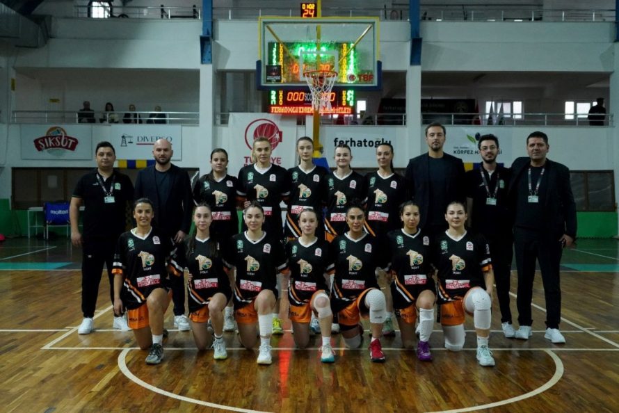 photo_2025-12-22_14-20-05-890x594 Gürespor evinde kazandı, liderliğini sürdürdü