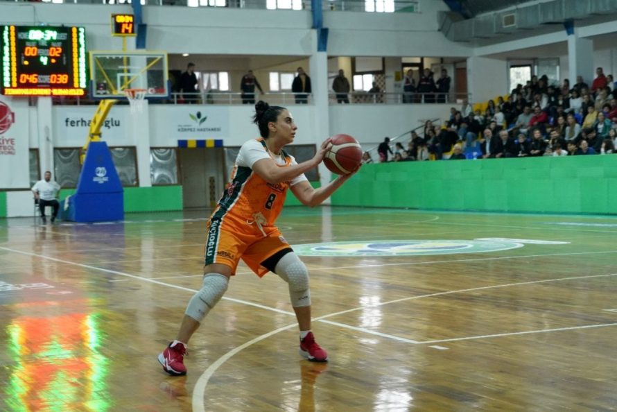 photo_2025-12-22_14-24-03-890x594 Gürespor evinde kazandı, liderliğini sürdürdü