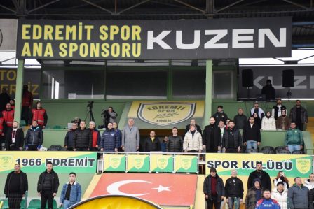 photo_5947294477120638047_y-448x299 Edremitspor 5-1 Kazandı | Edremitspor Kaç Puanda, Maçı Kiminleydi?