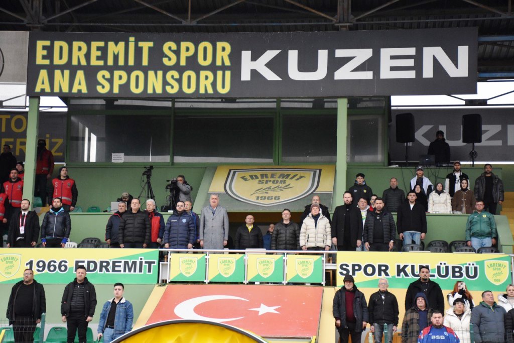 photo_5947294477120638047_y Edremitspor 5-1 Kazandı | Edremitspor Kaç Puanda, Maçı Kiminleydi?