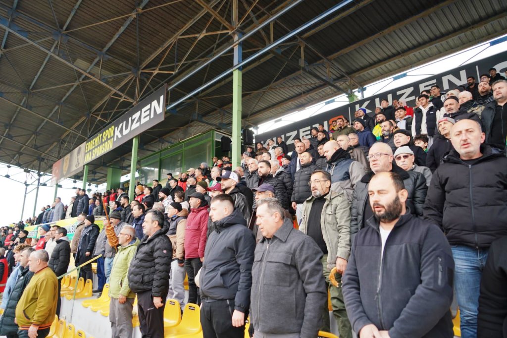 photo_5947294477120638082_y Edremitspor 5-1 Kazandı | Edremitspor Kaç Puanda, Maçı Kiminleydi?