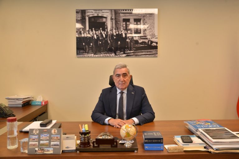 1767873284 YALCIN ERTAN3