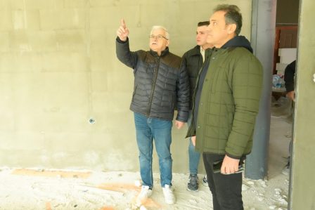 3195c09a 3a4c 4370 8e8c eb2a00c59686