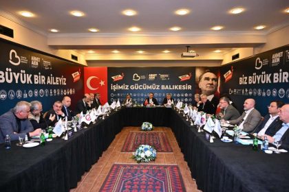 Baskan akindan balikesir icin birlestirici hamle