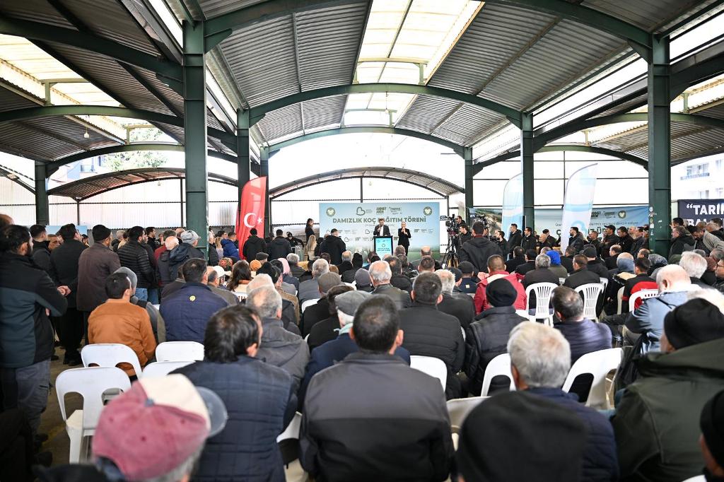 Bigadicli ureticinin yuzunu baskan akin guldurdu