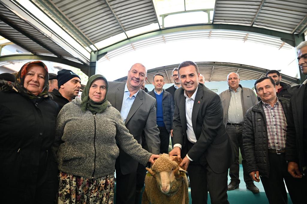 Bigadicli ureticinin yuzunu baskan akin guldurdu