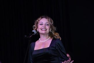 Karanliga ses oldular