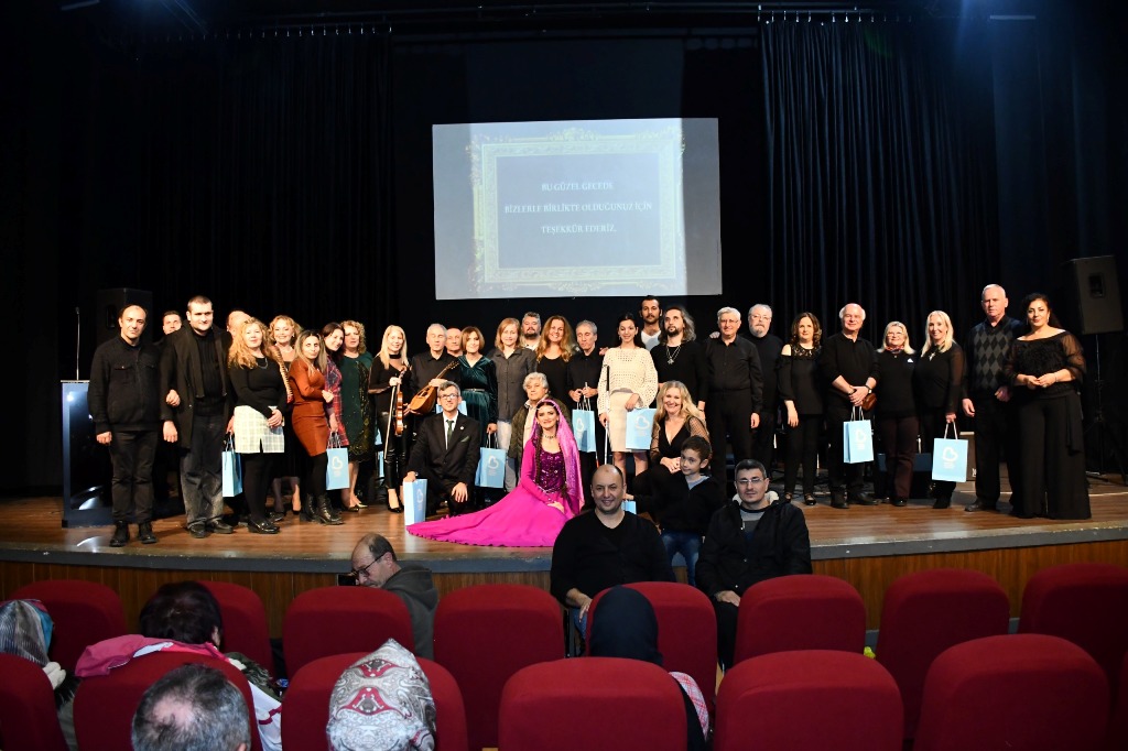 Karanliga ses oldular