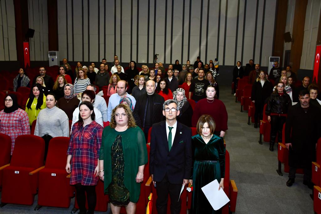 Karanliga ses oldular