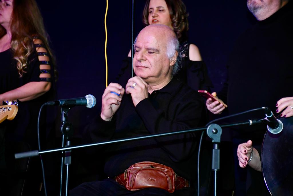 Karanliga ses oldular